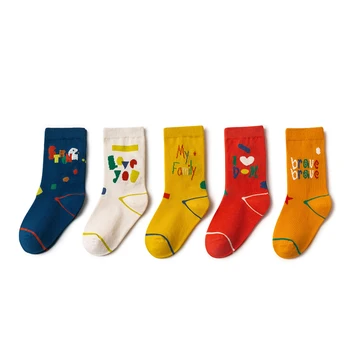5 parova/lot Dječje čarape Jesen Zima Toplo Dječje pamučne Čarape Slatka Šarene i Svijetle Čokolade Debele Čarape, Dječje Čarape iz crtića