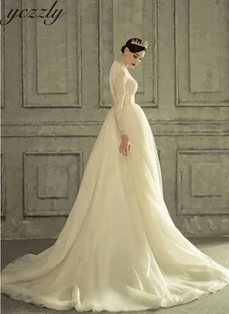 Kraljevsko loptu haljina s visokim cutaway vjenčanice Princeze S dugim rukavima Čipkan vjenčanicu s biserima Plus Size Gelinlik W225