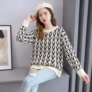 2021 jesensko-zimskom temperament dame novi korejski stil kontrastne boje pulover slobodan džemper dugih rukava i okruglog izreza za žene